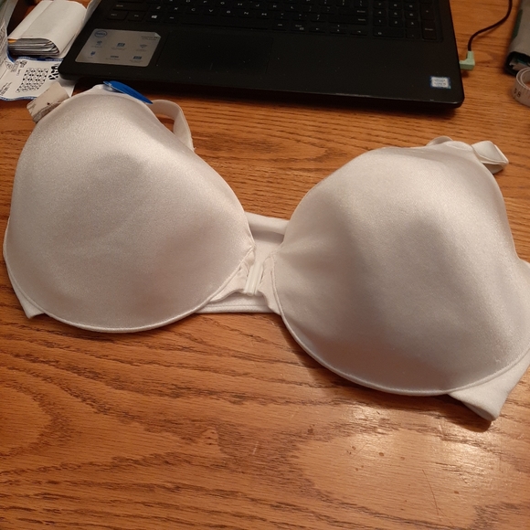 Ladies Bra (plus Size) - Picture 4 of 9